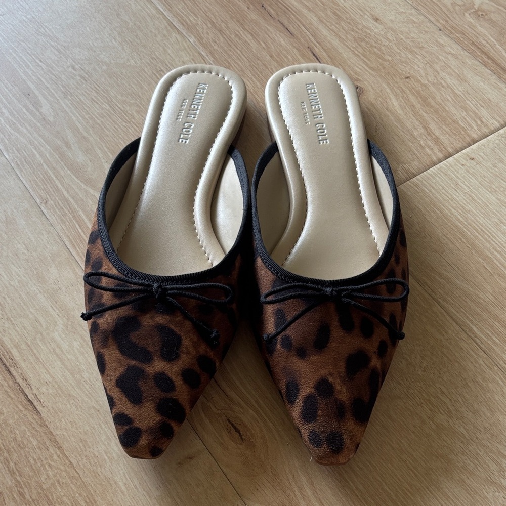 NWOT Kenneth Cole Leopard-Print Pointed Nora Mule